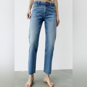 ZARA - TRF STRAIGHT-LEG MID-RISE JEANS